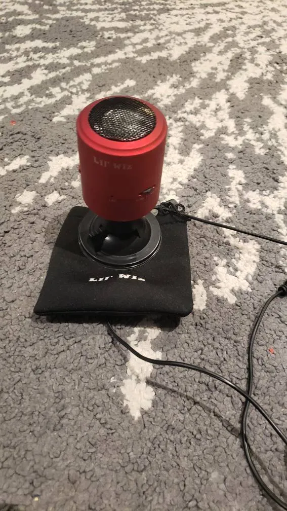 Lil' Wiz Bluetooth Speaker photo 1