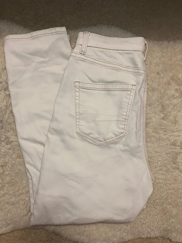 White American Eagle Jeans (Size 4) photo 1