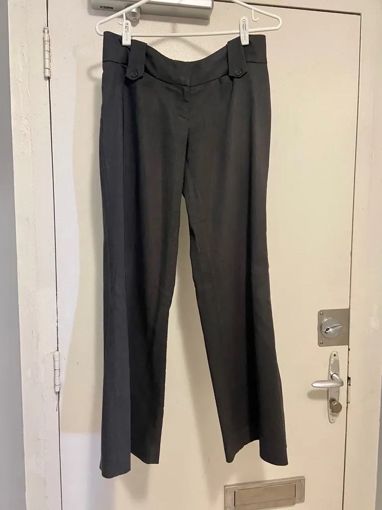 Dress Pants - Size 1/2 Women’s photo 1