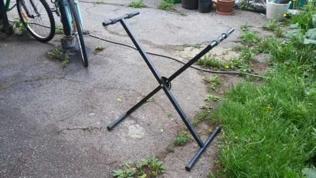 Keyboard Stand photo 1