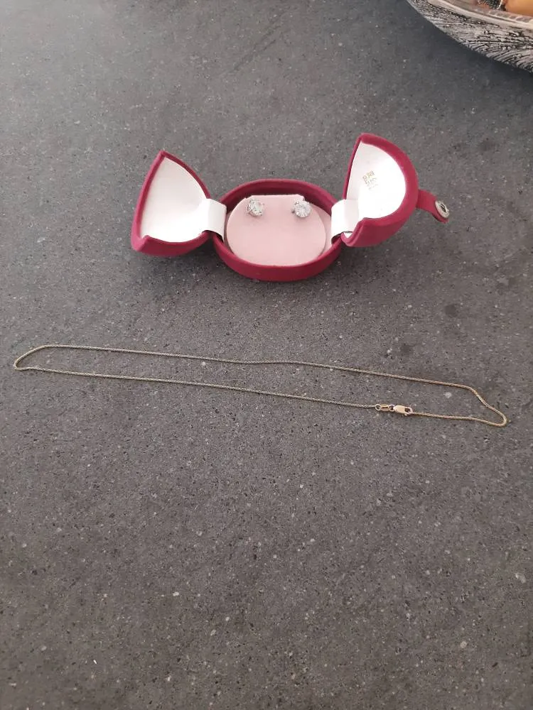 Real Silver Earrings And Chain. 18 Inches photo 1