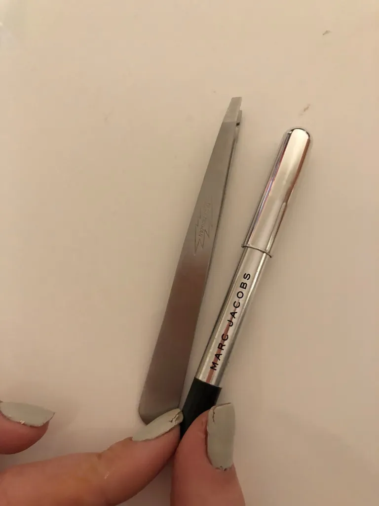 marc jacobs black eyeliner photo 1