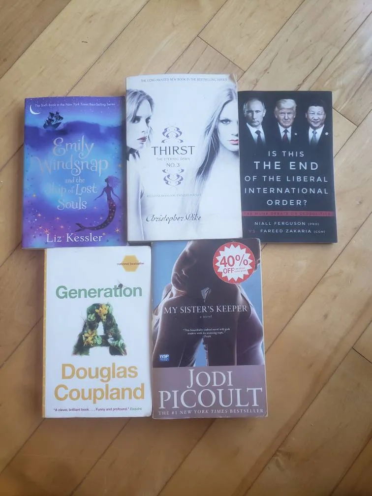 Books/novels photo 1