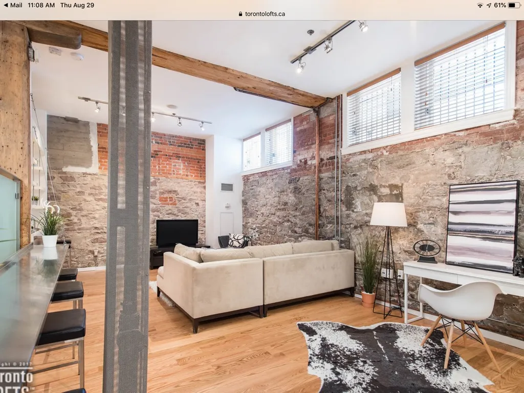 Flooring, Tiling Or Painting Services Offered photo 1