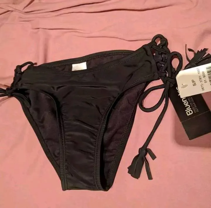 Bluenotes Black Bikini Bottom BNWT photo 1