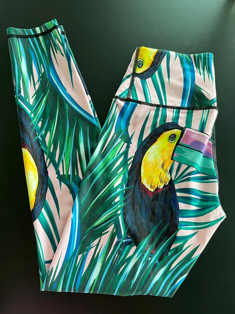 Toucan Leggings photo 1
