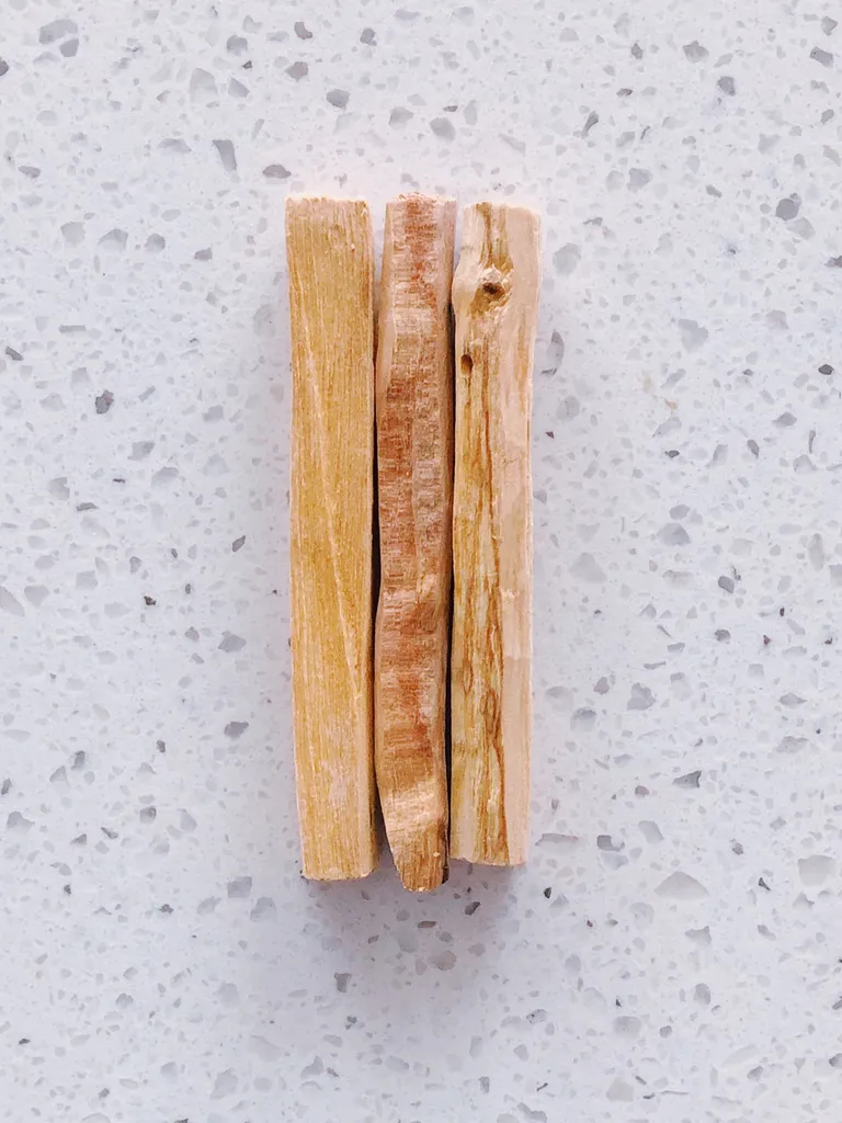 Palo Santo photo 1