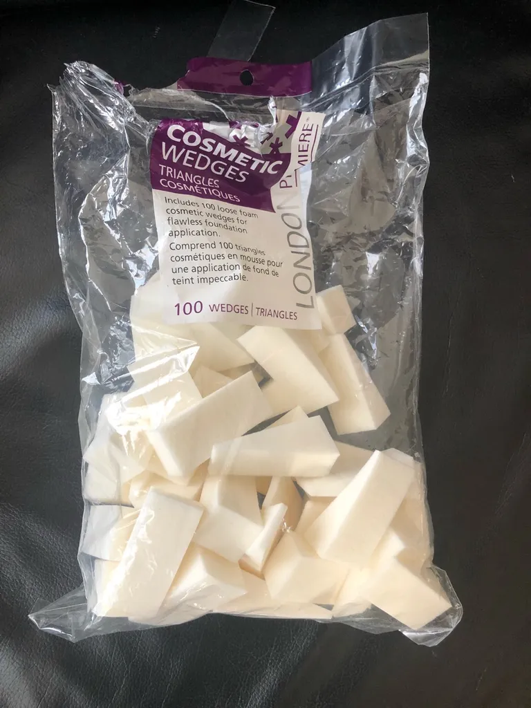 Cosmetic Sponges photo 1