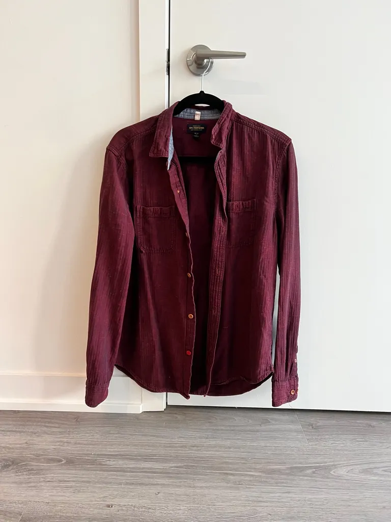 Mens Shirt Size M photo 1