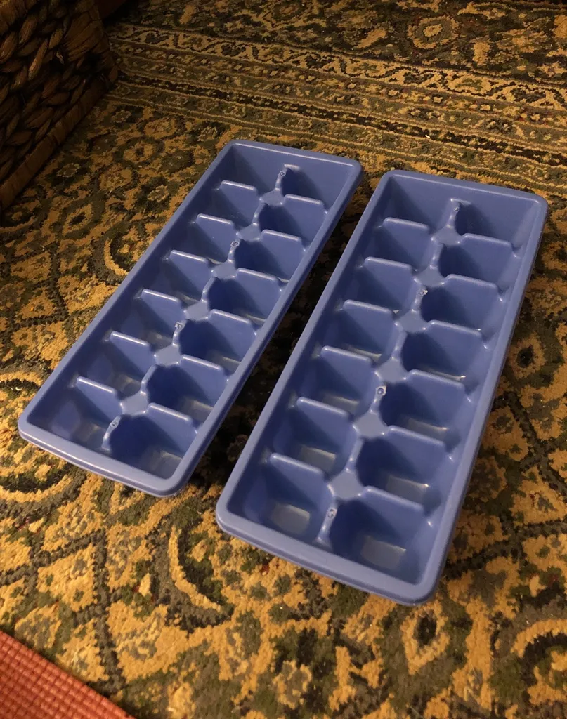 Ice Cube Trays photo 1