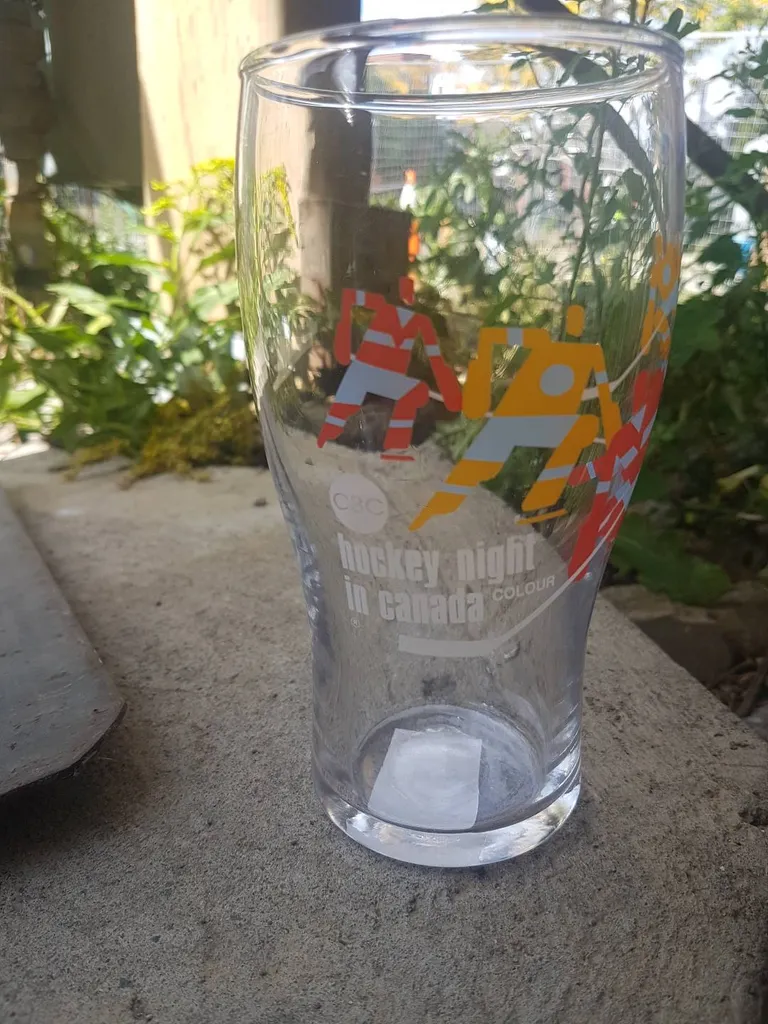 CBC Hockey Night In Canada Pint Glass photo 1