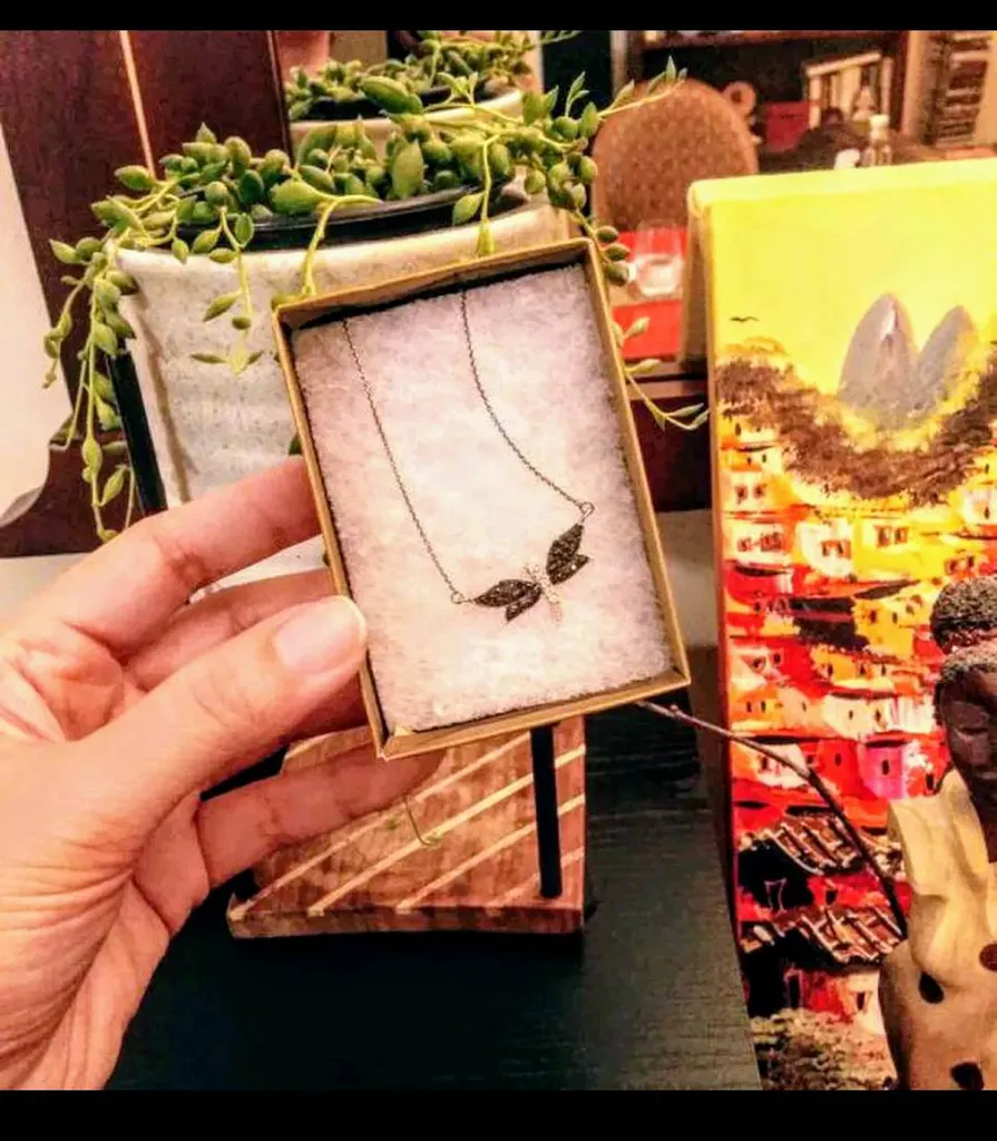 Dragonfly Necklace photo 1