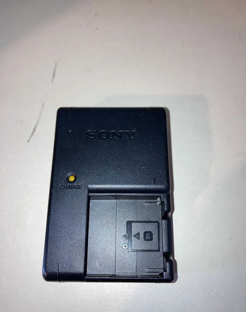 Sony G Class Charger photo 1