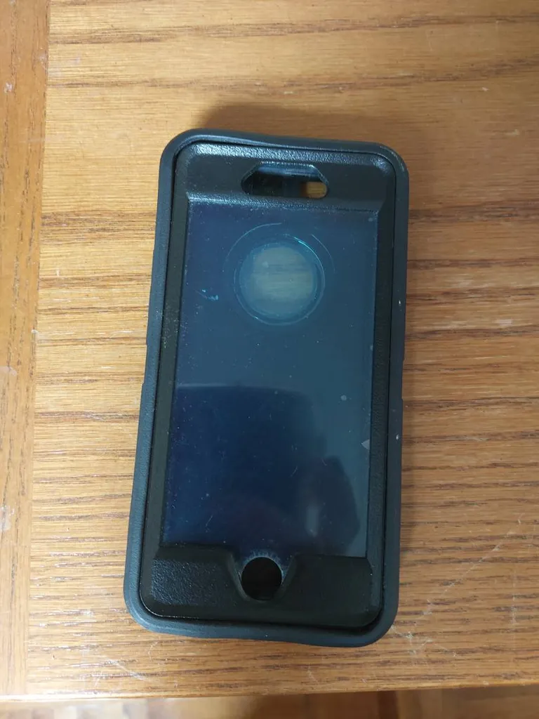 FREE iPhone 6S Otter Box Case photo 1
