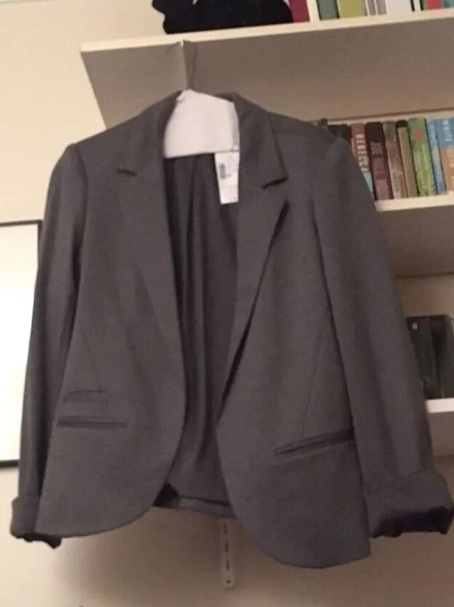 Grey Blazer photo 1