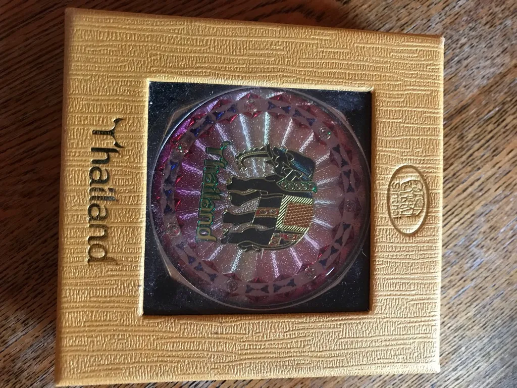 Gorgeous Compact photo 1