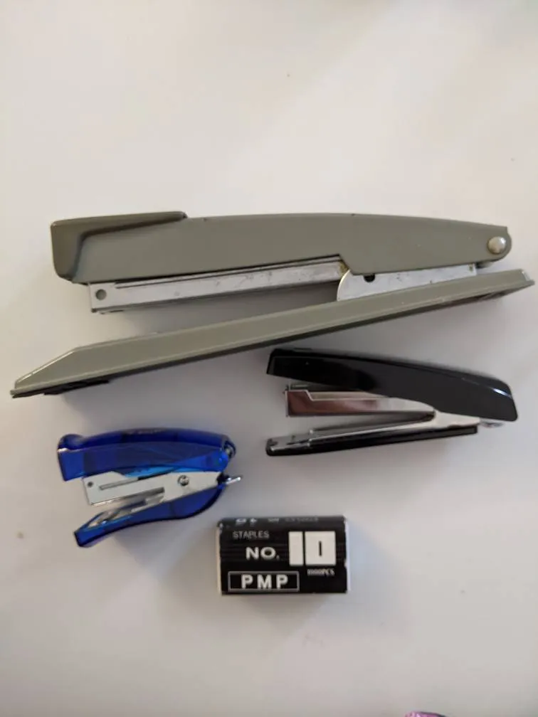 Stapler & Staples photo 1