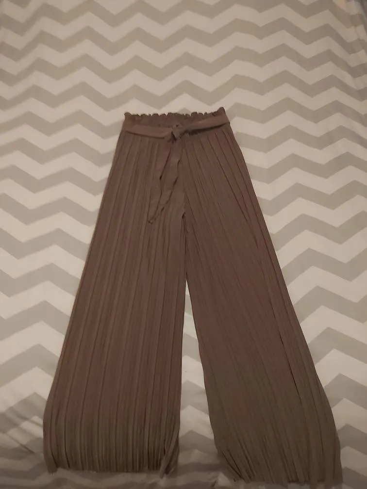 Taupe/Pink Ribbed Pants, So Flattering! - Size Small photo 1