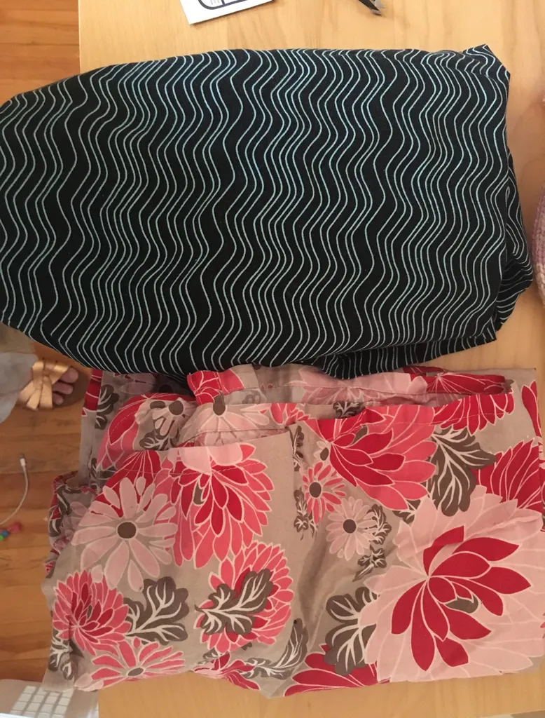 2 Free Breastfeeding Covers photo 1