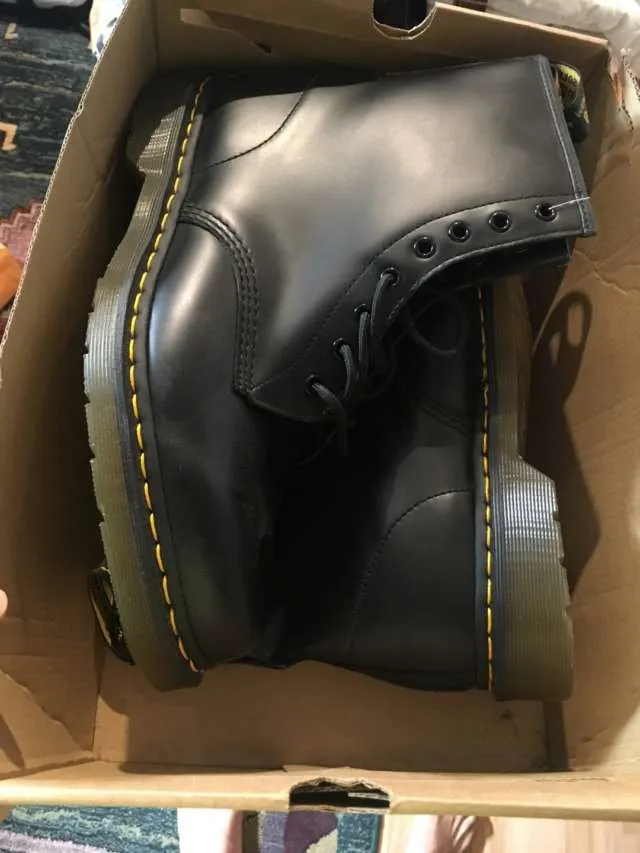 Doc Martens Size 13 Men’s photo 1