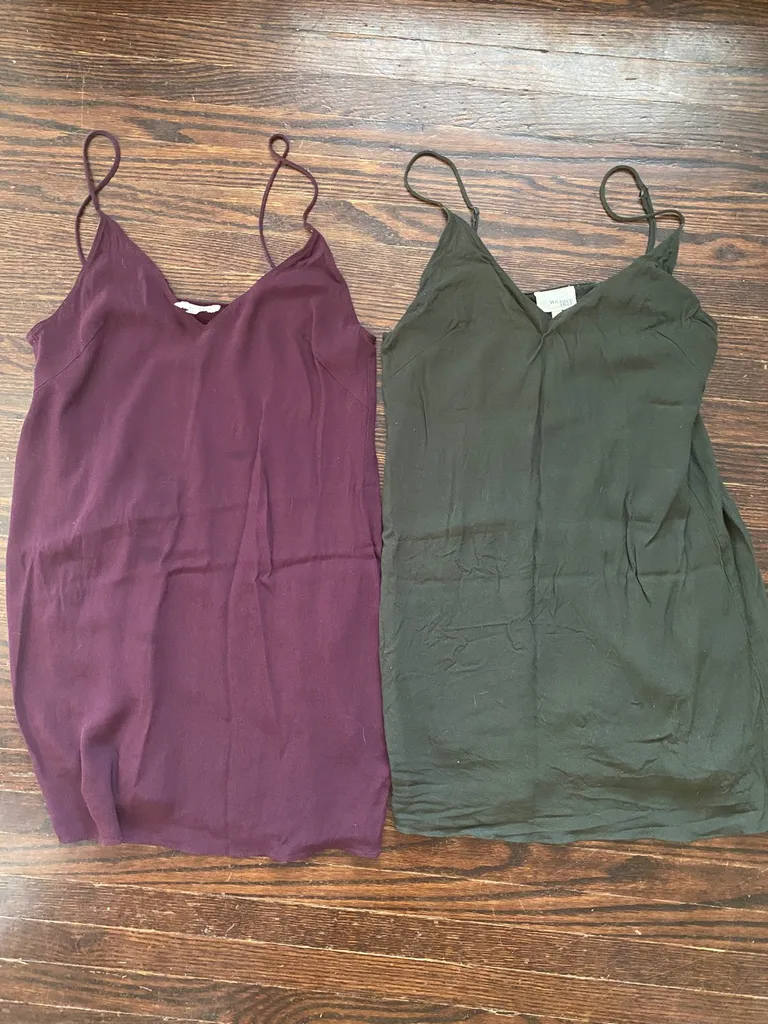 Two Wilfred Free Dresses photo 1