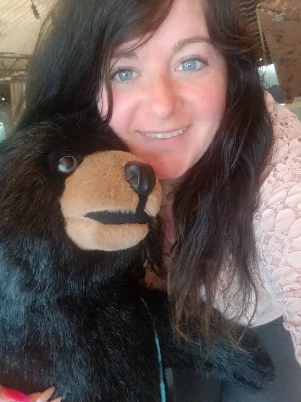 Babysitter Available photo 1