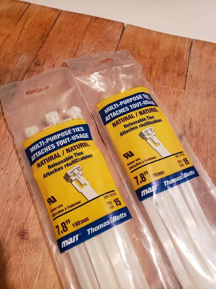 Reusable ties photo 1