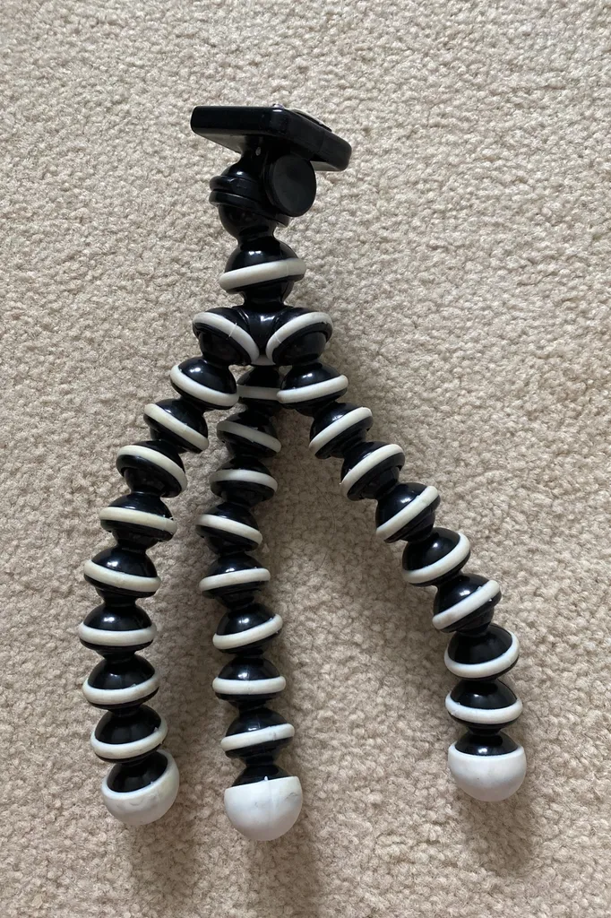 Gorilla flexible gorilla camera tripod photo 1