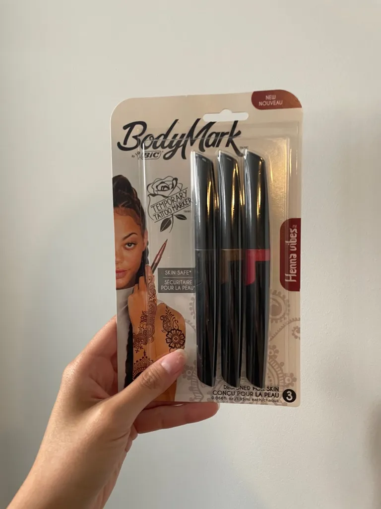 BIC BodyMark Temporary Tattoo Marker photo 1