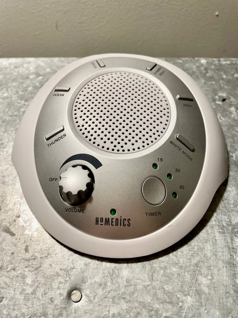 Homedics Noise Machine photo 1