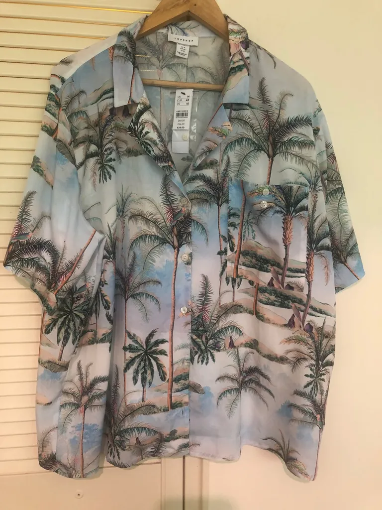 BNWT Top Shop Tropical Maternity shirt Size 10 photo 1