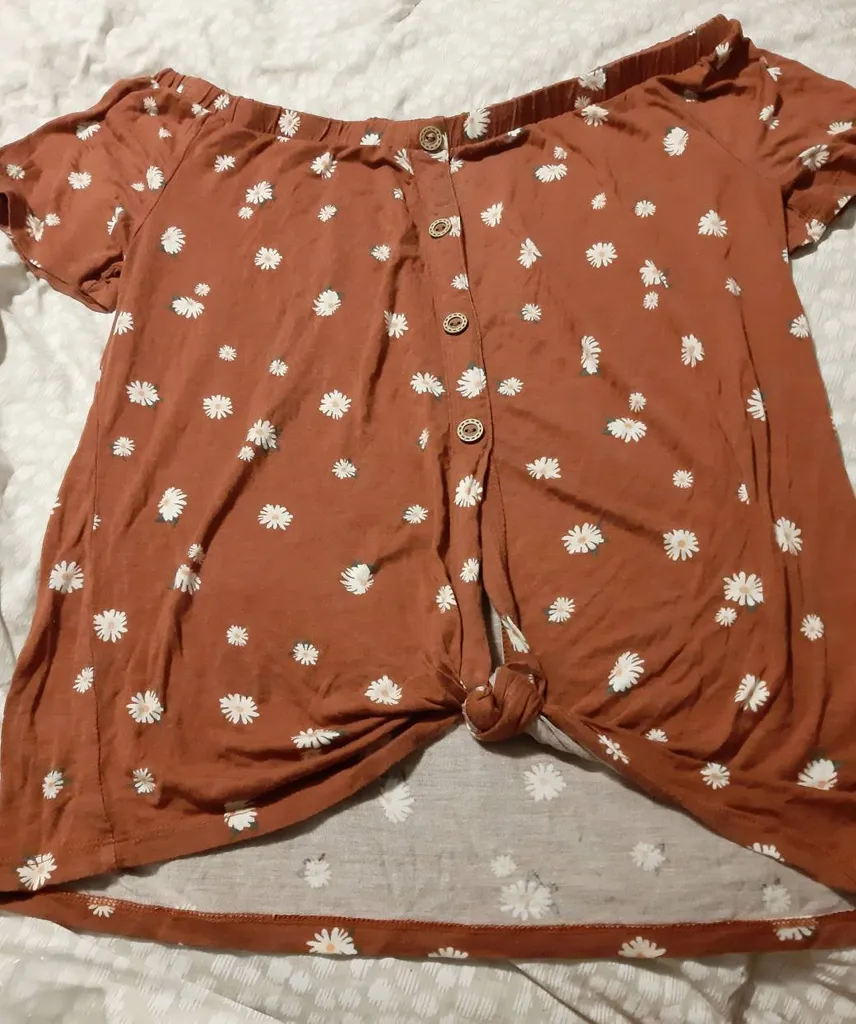 Ardene Off Shoulder Floral Top Size M photo 1