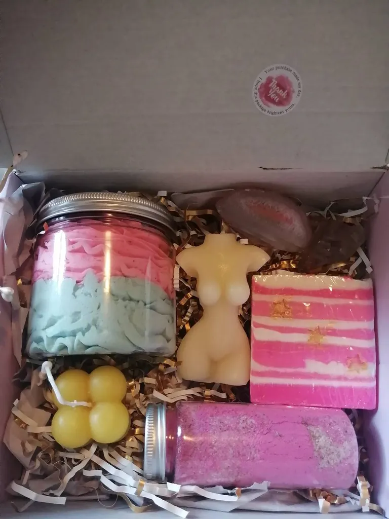 Traded 💛, 💞Stunning Healing Box photo 1