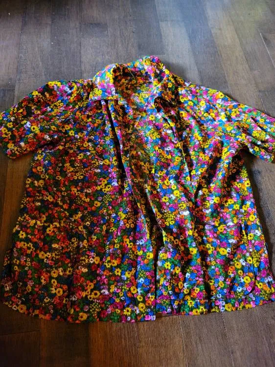 Flowery Shirt photo 1