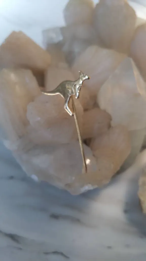 Vintage Gold KANGAROO Hat Pin photo 1