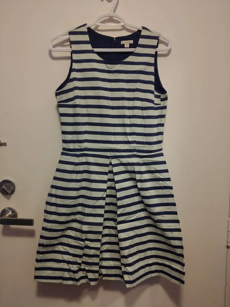 Navy & Cream Striped Gap Dress w/ Pockets photo 1