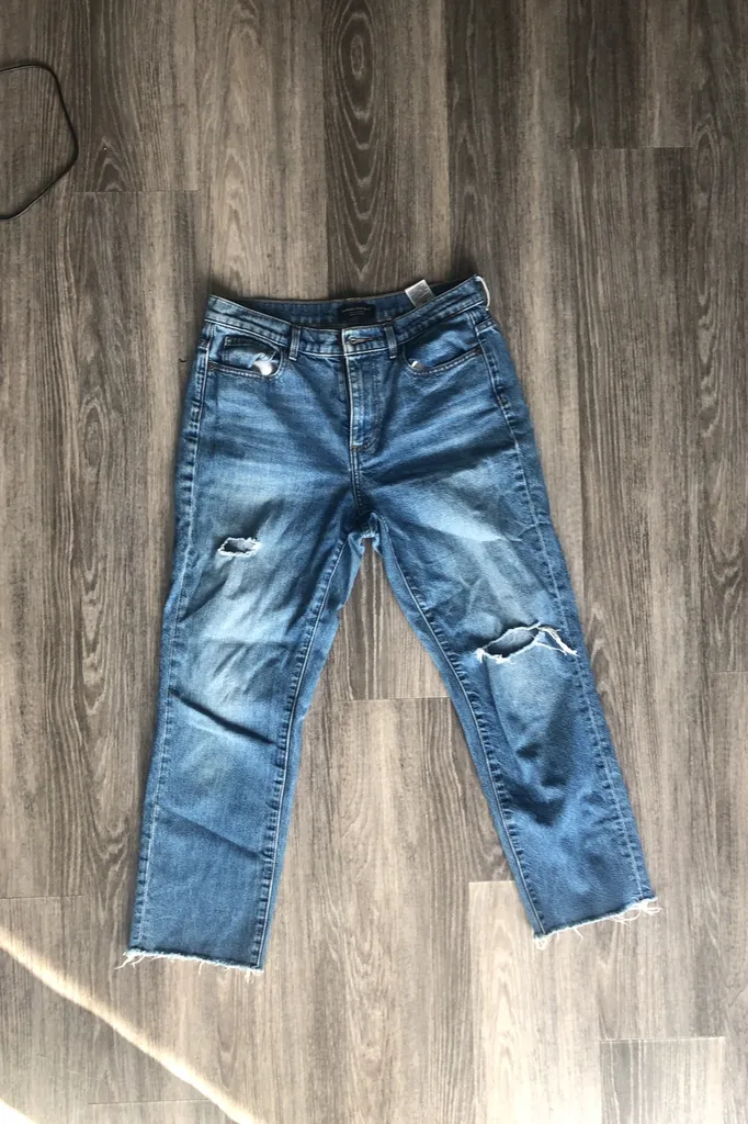 Loosefit Mom Jeans photo 1