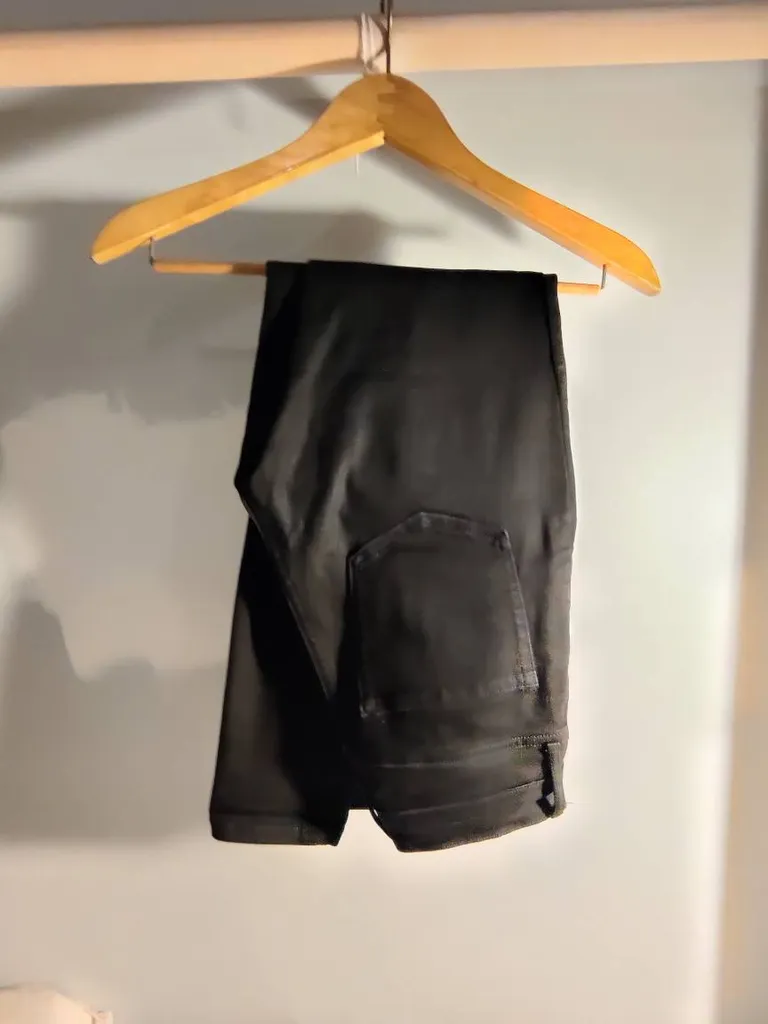 GUC Everlane High Rise Black Skinny Jeans (Size 26) photo 1