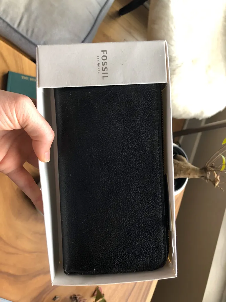 Brand New Fossil Wallet photo 1