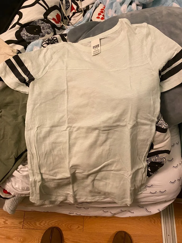 Pink Brand Tshirt photo 1