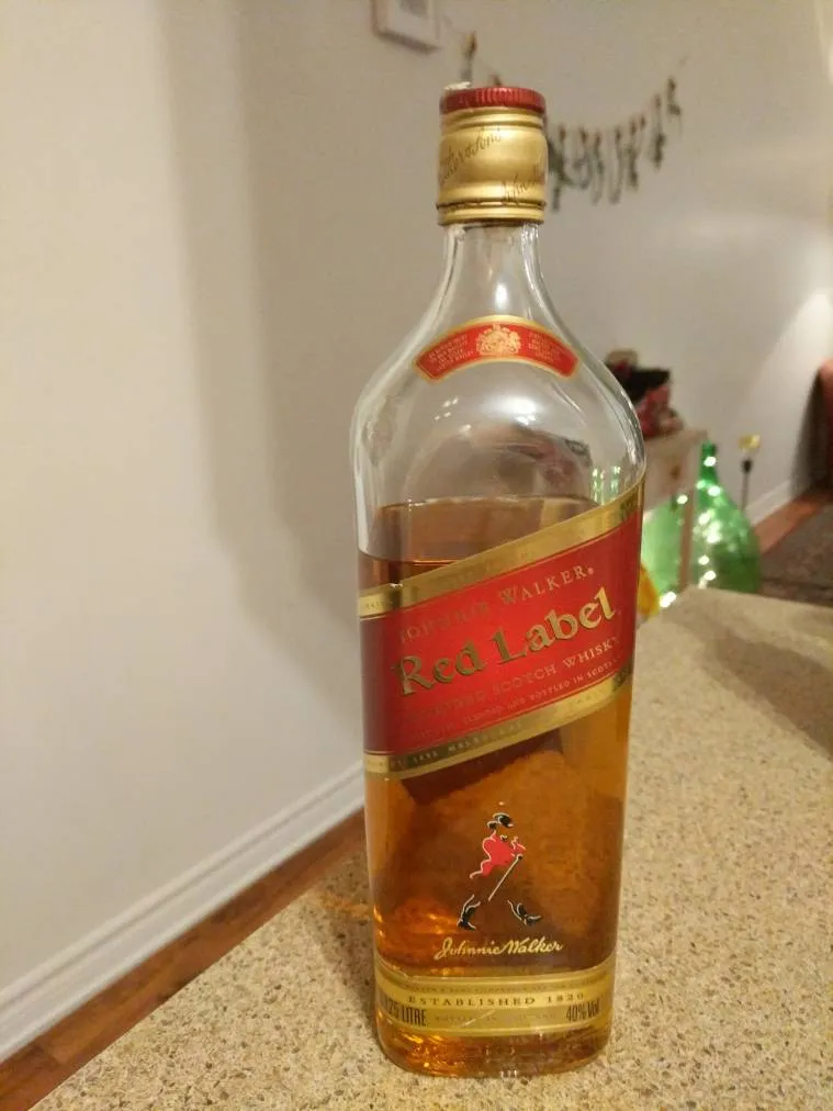 Red Label Whisky photo 1