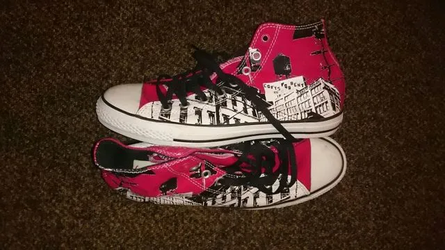 Unworn Converse photo 1