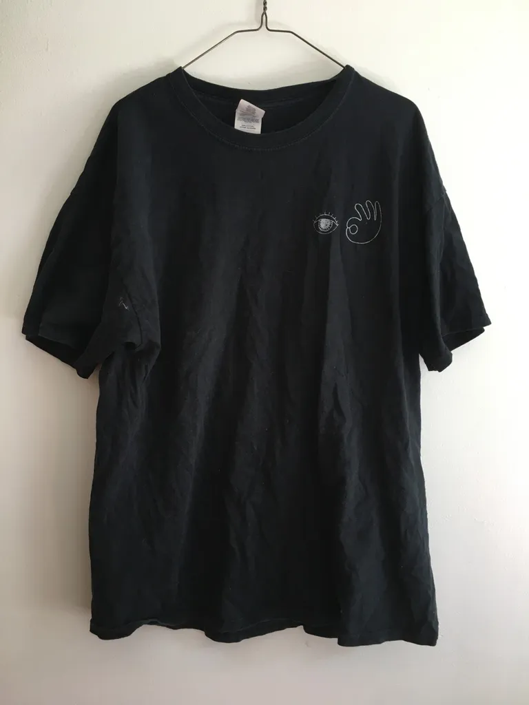 screenprinted shirt photo 1