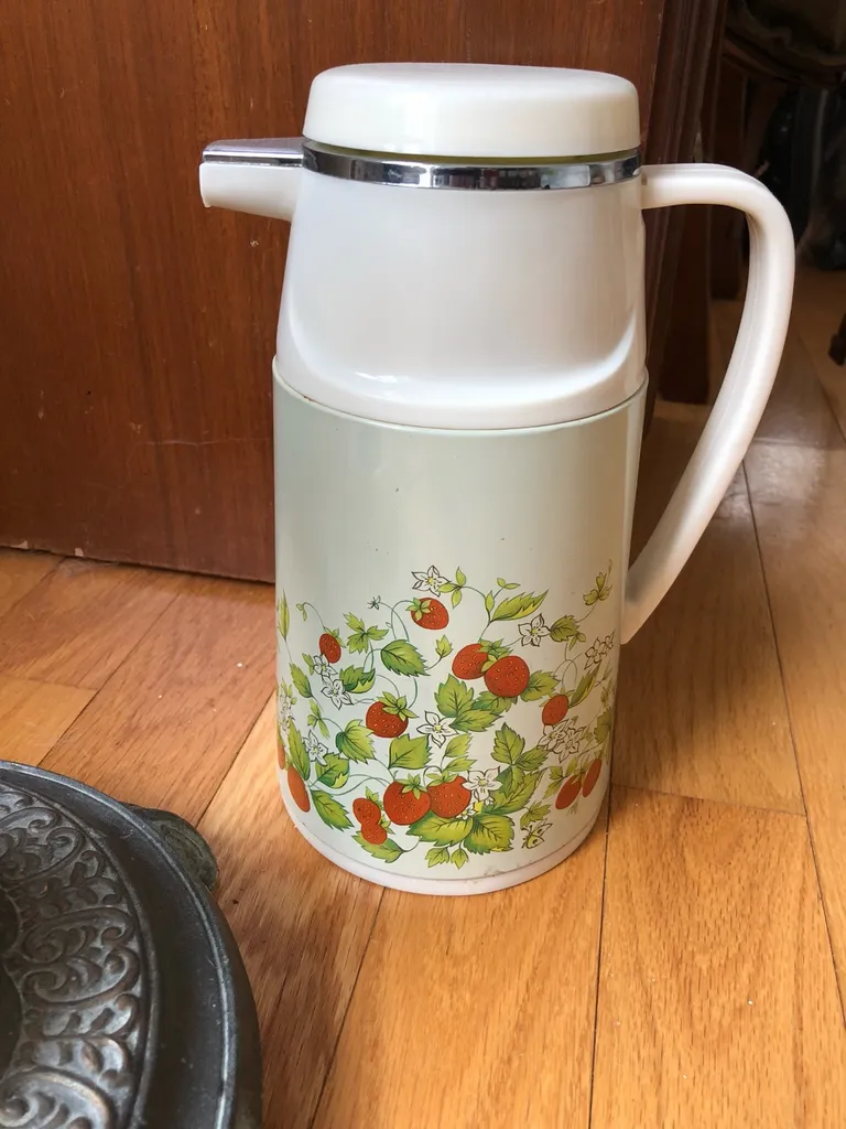 Strawberry Drink Jug photo 1