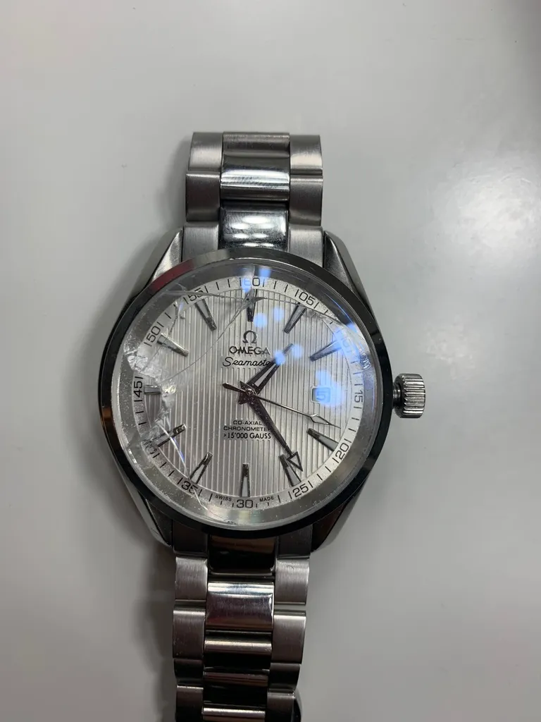 Broken Replica Omega Seamaster Watch photo 1