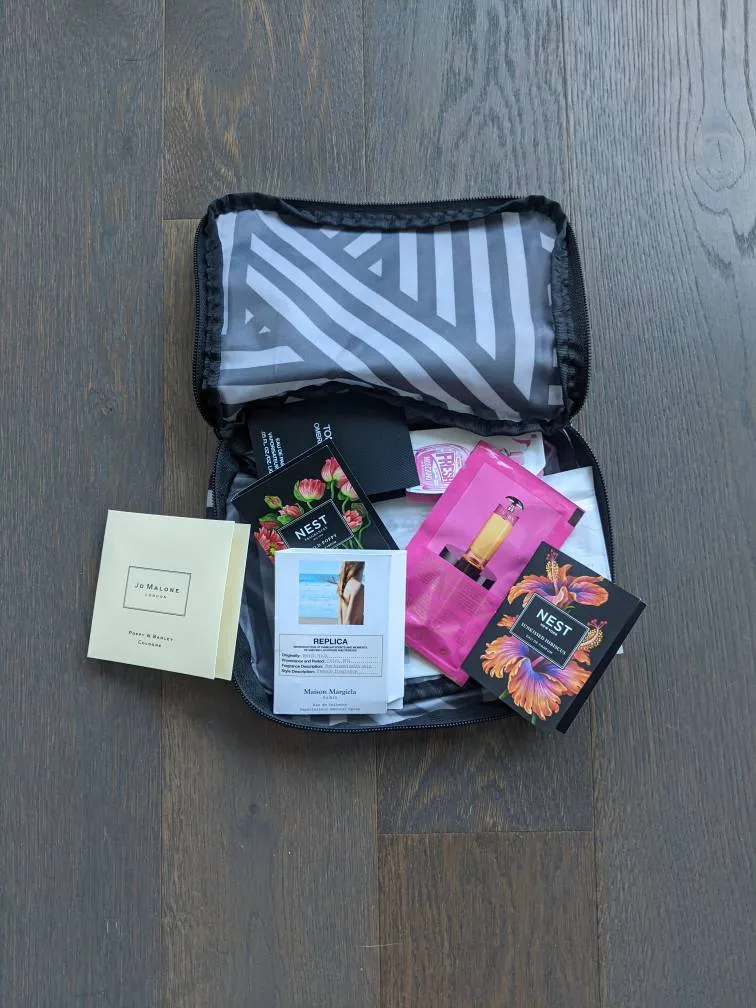 Sephora Bag Of Perfume Samples photo 1