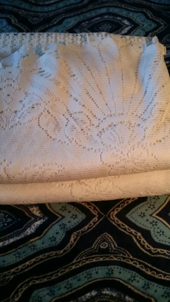 Two White Curtains photo 1