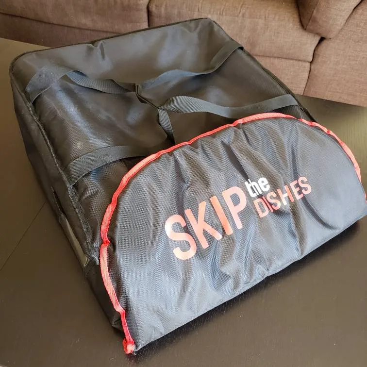 Pizza Bag Skip The Dishes photo 1