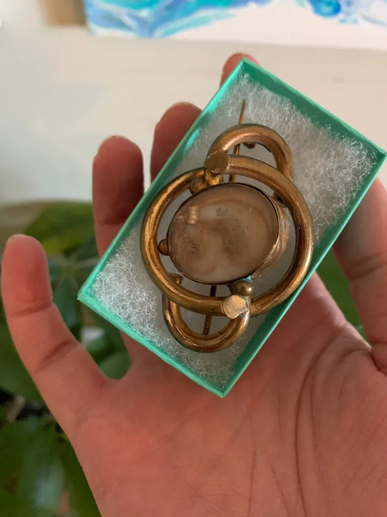 Antique Brooch photo 1