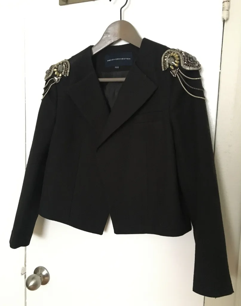 Cropped French Connection Blazer photo 1